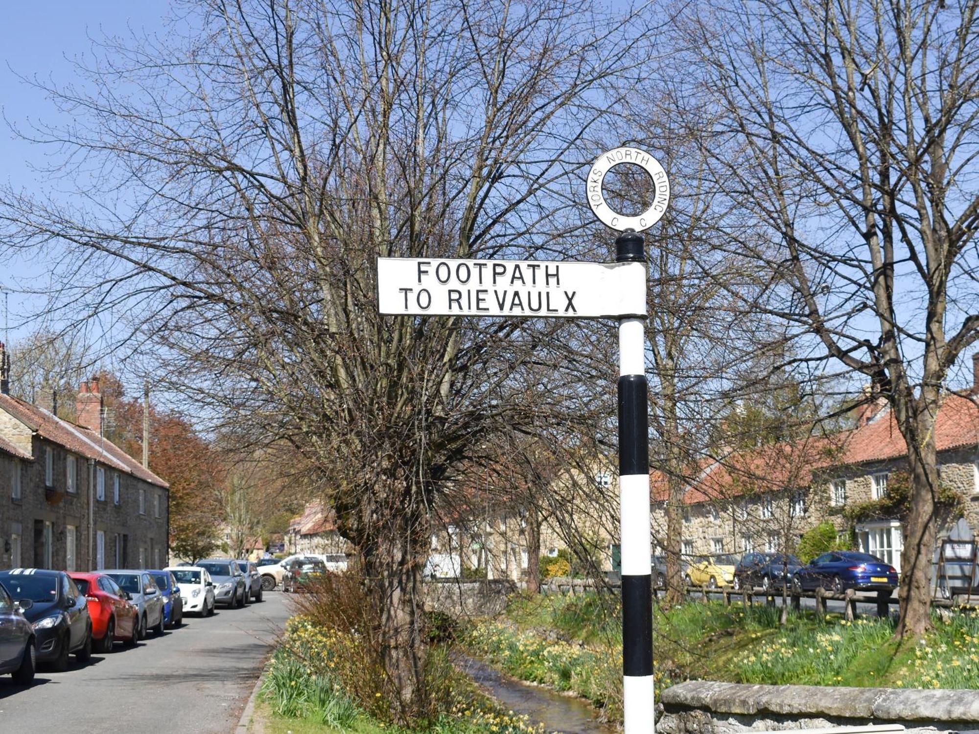 Borough Beck Cottage ヘルムスリー エクステリア 写真